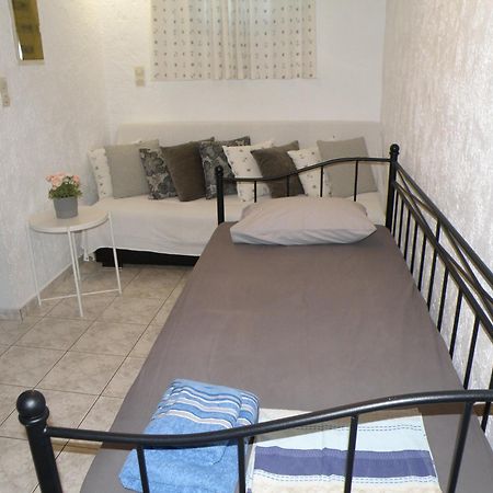 Talos Apartments And Studios Heraklion  Exterior photo