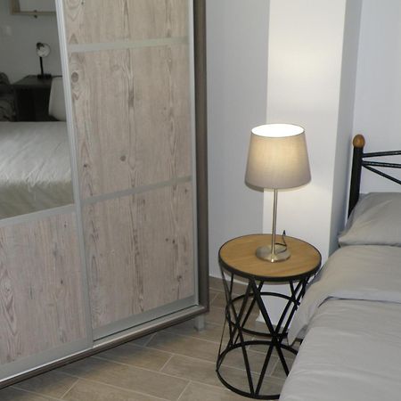Talos Apartments And Studios Heraklion  Exterior photo
