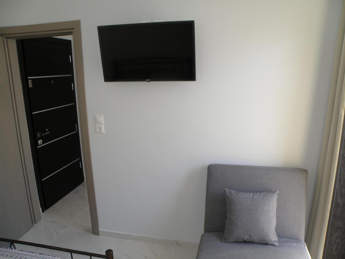 Talos Apartments And Studios Heraklion  Exterior photo